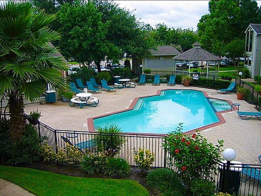 Lux & Lax Rental Homes 休斯敦 外观 照片